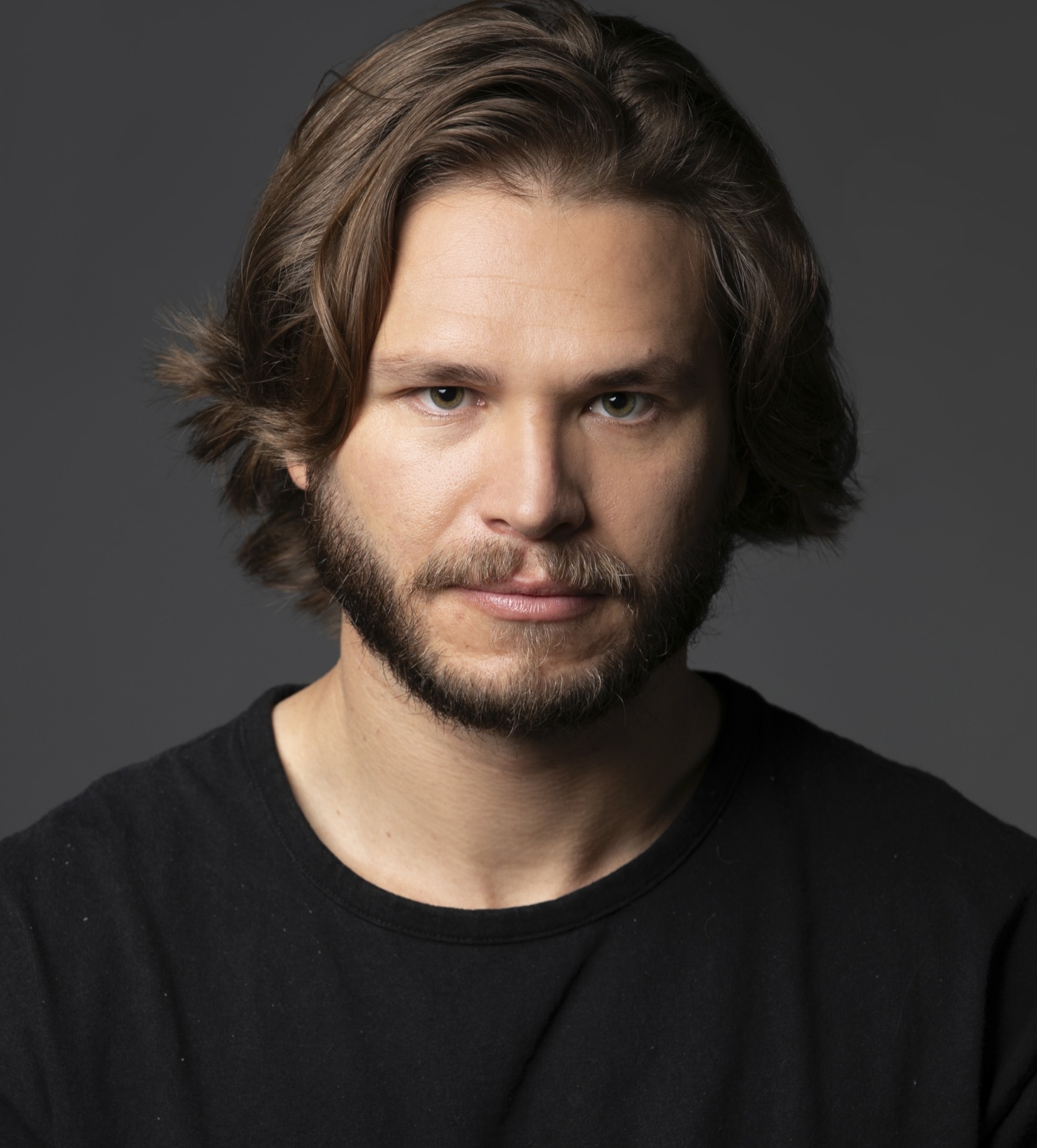 Diego Kuri — retrato dramático